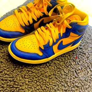 Nike Air Jordan’s Blue and Yellow